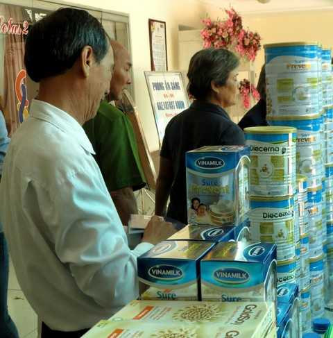 Vinamilk chăm sóc sức khoẻ cho Người cao tuổi Đồng Nai