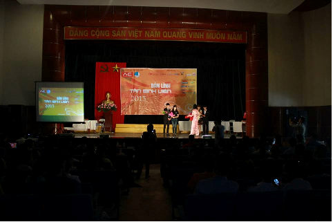 Bản lĩnh Tân sinh viên