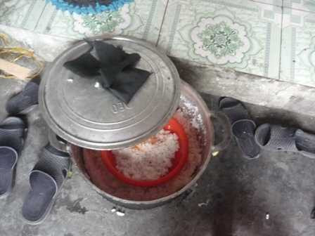 Nồi cơm của các học viên Lô Hội ở Ninh Bình