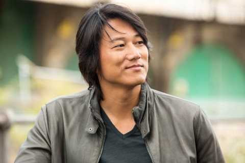 Sung Kang