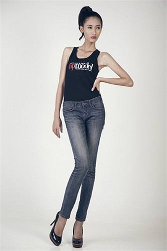 Nguyễn Thị Hằng. Năm sinh: 1993. Chiều cao: 1m71. Cân nặng: 43,5 kg. Chỉ số hình thể: 75 – 62 - 85. Học vấn: Đại học Lạc Hồng Tp HCM