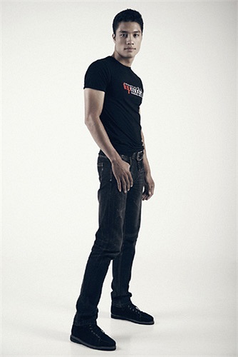 Trần Mạnh Kiên. Năm sinh: 1992. Chiều cao: 1m84. Cân nặng: 76 kg. Chỉ số hình thể: 102 – 78 - 98. Quê quán: Vĩnh Phúc. Học vấn: Sinh viên Cao đẳng Kinh tế - Kỹ thuật Vĩnh Phúc