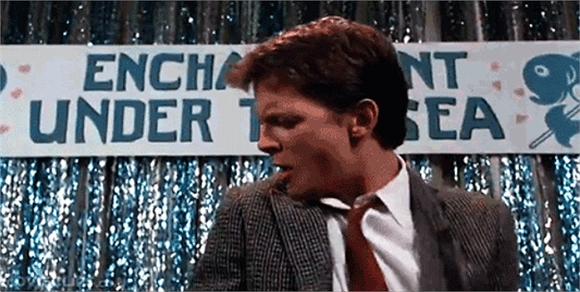 Nam diễn viên Michael J. Fox luôn gắn với hình ảnh chàng trai Marty Mcfly thích phiêu lưu mạo hiểm trong chuỗi phim Back to the future (1985).
