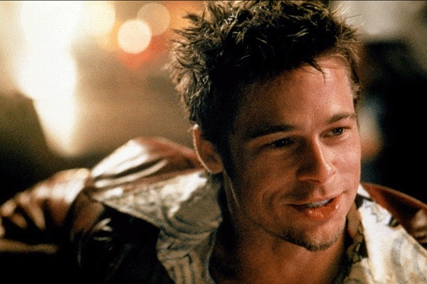 Nam tài tử Brad Pitt lôi cuốn khán giả ngay từ khi tham gia bộ phim Fight Club (1999) qua nhân vật Tyler.