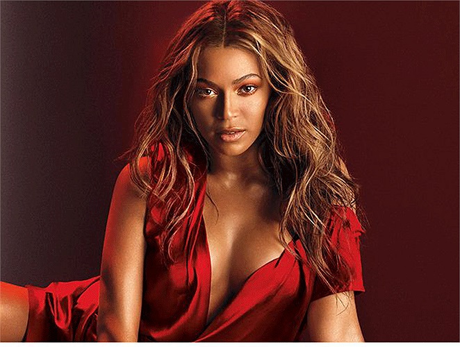 Nữ ca sỹ, kiêm diễn viên, nhà thiết kế thời trang Beyonce.