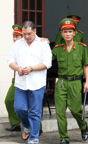 giám đốc lừa, tù giam, nguyễn quốc thái