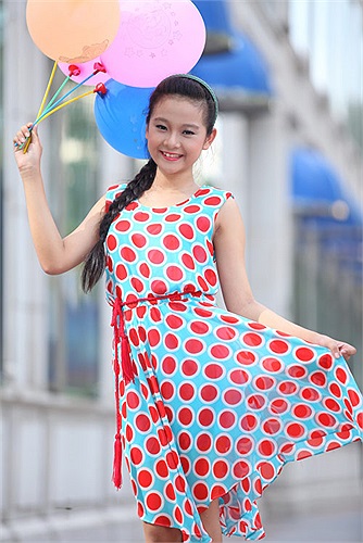 Tam Triều Dâng cho biết cô làm hồ sơ nguyện vọng các trường THPT Hùng Vương, Nguyễn Du, Marie Curie.