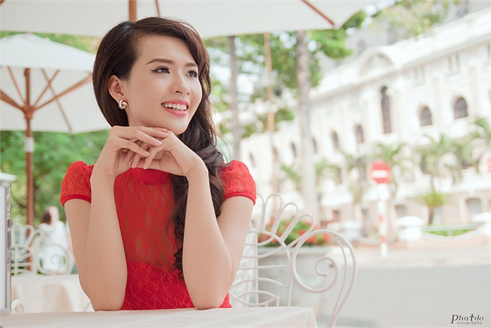 Cô bạn này cũng là một nữ sinh rất vui vẻ và thân thiện