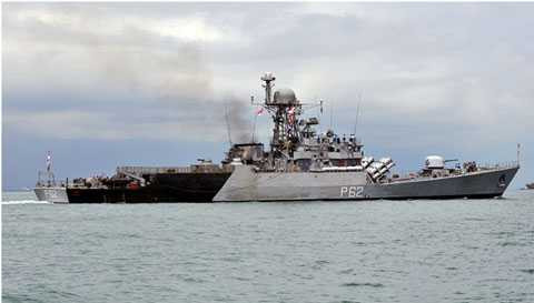 Đà Nẵng, Ấn Độ, chiến hạm, hải quân, khu trục