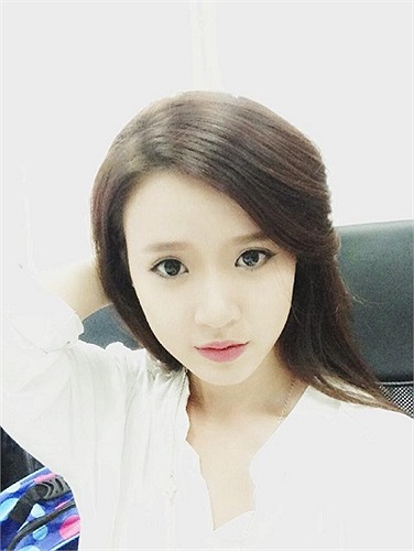 Midu đẹp trong sáng.