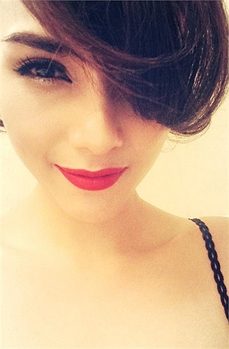 Võ Hoàng Yến lúc nào cũng ấn tượng.