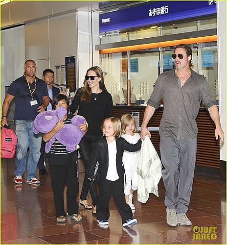 Trong đời thường, ông bà Smith luôn giữ hình ảnh giản dị và gần gũi.