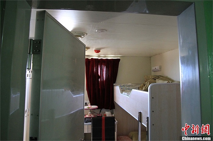 Phòng ngủ dành cho các thuyền viên tàu Ngư chính 311