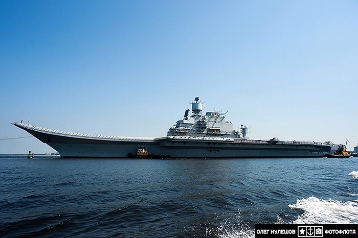Tàu sân bay INS Vikramaditya sẽ thay thế tàu sân bay duy nhất hiện đang hoạt động trong hải quân Ấn Độ là tàu sân bay INS Viraat