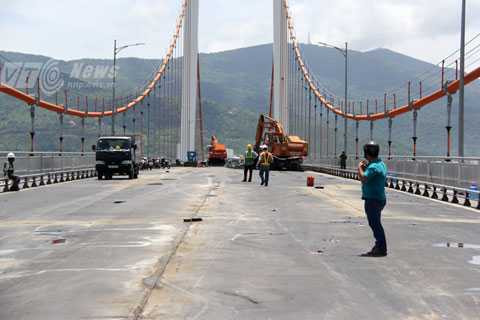 Cầu Thuận Phước, Đà Nẵng, cầu dây võng lớn nhất Việt Nam, hư hỏng, lớp phủ, mặt cầu