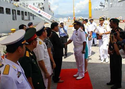 Chiến hạm, khu trục, hải quân, Ấn Độ, Đà Nẵng