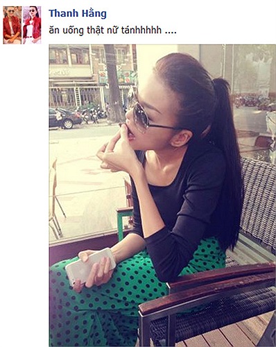 Khi siêu mẫu Thanh Hằng ăn uống: Thật là nữ tính.