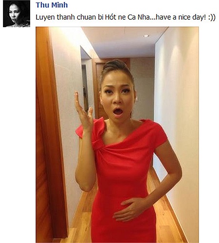 Thu Minh luyện thanh chuẩn bị 'hót'. Mặc dù là nữ hoàng nhạc dance, nhưng Thu Minh chưa khi nào ngừng nghỉ công việc luyện thanh hàng ngày.