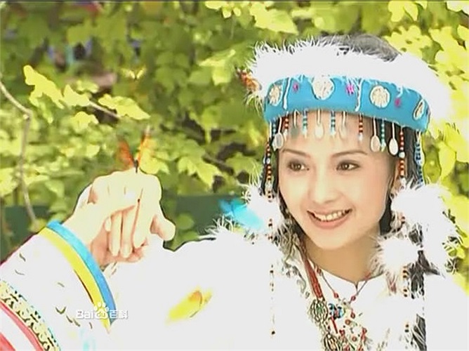 Nữ diễn viên Lưu Đan sinh ngày 10/11/1975 tại Cáp Nhĩ Tân, cô tốt nghiệp Học viện Nghệ thuật Trung ương Trung Quốc.