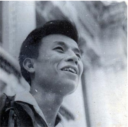 Ngay từ khi còn rất trẻ như thế này, Văn Hiệp đã bộc lộ năng khiếu nghệ thuật và quyết tâm theo đuổi con đường ấy đến cùng.