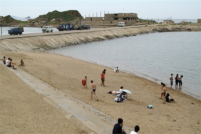 Bãi biển Nampoo được cho là điểm du lịch yêu thích của dân Triều Tiên