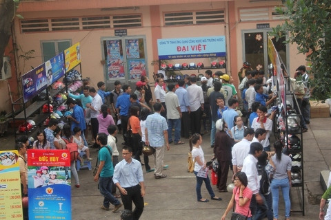 TP.HCM, MBH, trợ giá, người dân ồ ạt, sờ gáy