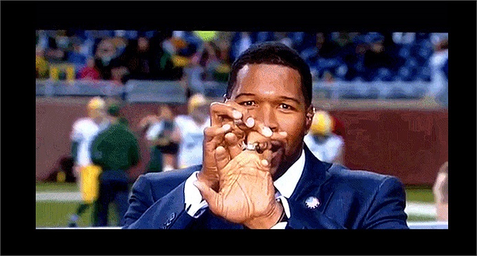  Michael Strahan 'uốn dẻo' ngón tay 1 góc 90 độ