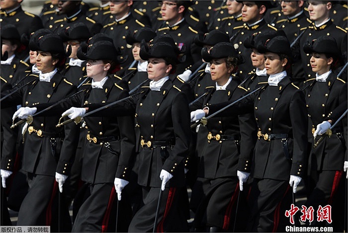 Tới dự buổi lễ ngoài Bộ trưởng quốc phòng nhiều nước châu Phi và Tổng thư ký Liên Hợp Quốc Ban Ki-moon