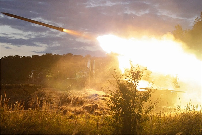 Lực lượng pháo binh ven biển của Hạm đội Baltic, Nga luyện tập bắn tên lửa