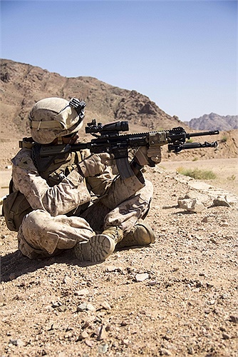 Lính thủy đánh bộ viễn chinh Mỹ làm nhiệm vụ ở Al Quweira, Jordan