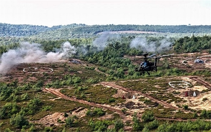 Trực thăng AH-64 Apache của Lực lượng vũ trang Hy Lạp