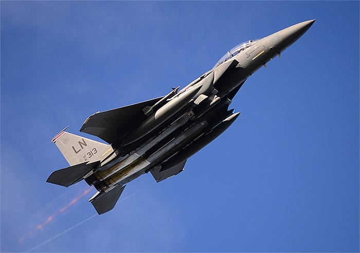 Chiến cơ F-15E Strike Eagle của Không quân Hoàng gia Na Uy tại căn cứ không quân Boda