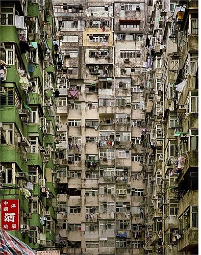 Một góc khuất của những chung cư thu nhập thấp