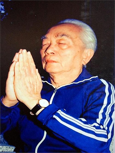 Ngồi thiền vào sáng sớm