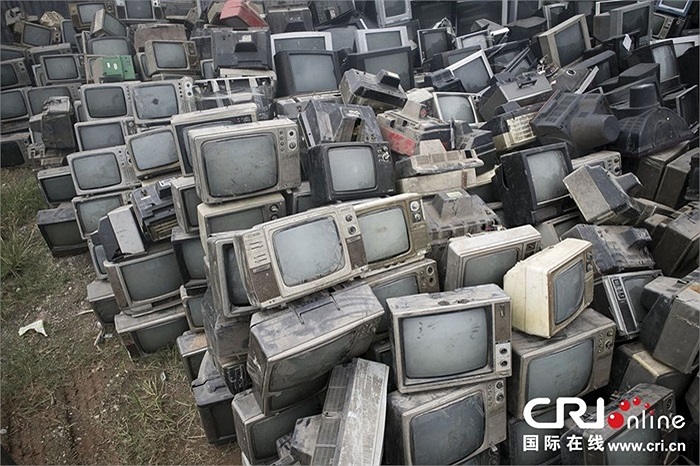 Những chiếc tivi bị hỏng hay đã lỗi thời