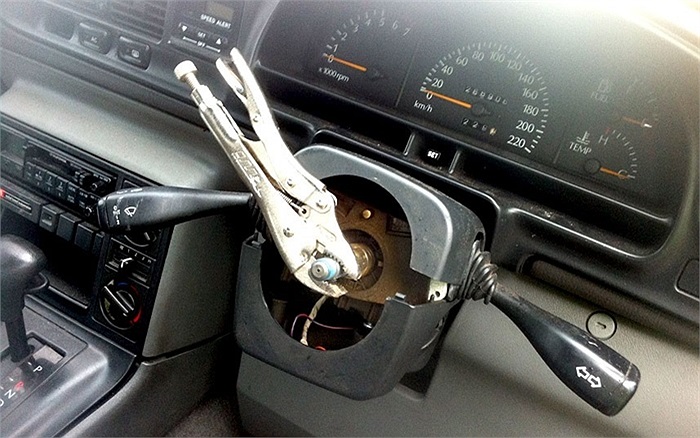 Chiếc xe không có vô lăng bị cảnh sát Australia tạm giữ