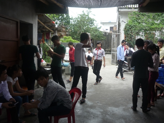 Cảnh nhốn nháo ở vương quốc bầy đàn bán hàng đa cấp trước ngày 30/8 