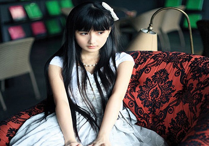 Nhiều người miêu tả Hạ Đạt đẹp như những nhân vật trong tranh cô vẽ vậy. Những bức ảnh của Hạ Đạt đã lan truyền với tốc độ kinh khủng và cô được mệnh danh là họa sĩ trẻ đáng yêu nhất của Trung Quốc.