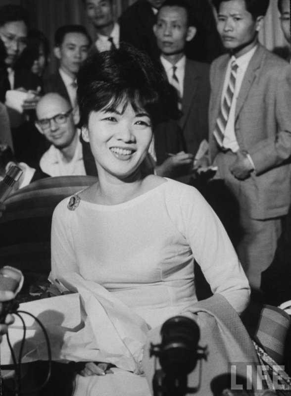 trần lệ xuân, đánh ghen, tai tiếng, đệ nhất phu nhân