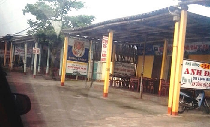 Đây là những ki ốt trá hình chứa gái mại dâm.