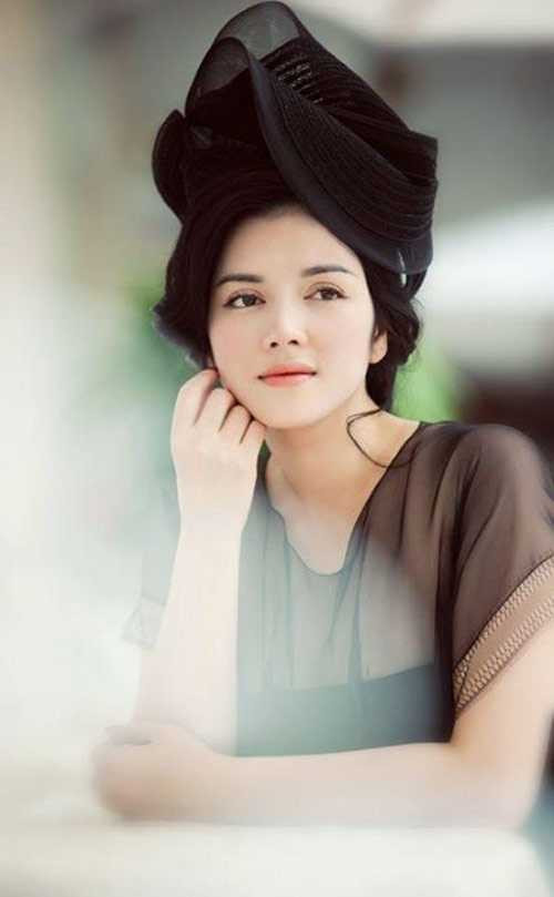 Bảng điểm, bằng tốt nghiệp 'kém đẹp' sao Việt