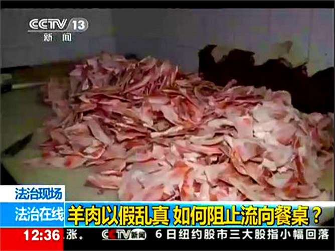 Một người bị bắt trong đường dây, tên Wei, kiếm được hơn 1 triệu USD trong vòng 4 năm qua bằng cách làm giả thịt cừu.