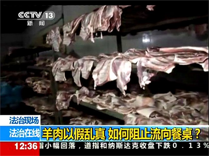 Trong kho lạnh có 130 tấn thịt giả.
