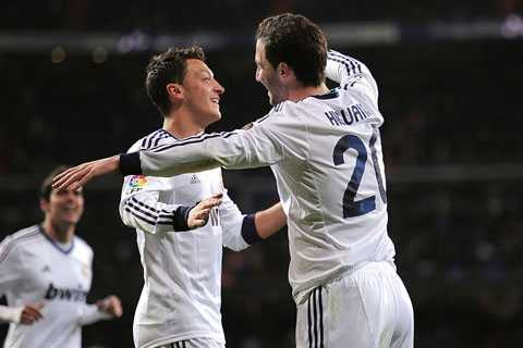 higuain ozil