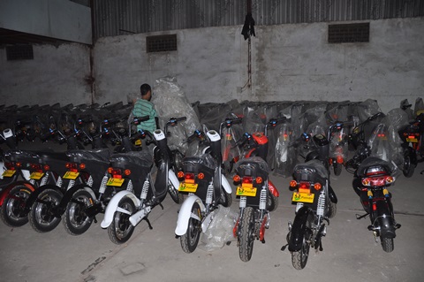 Bắt giữ hơn 700 chiếc xe đạp điện lậu trị giá 7 tỉ đồng