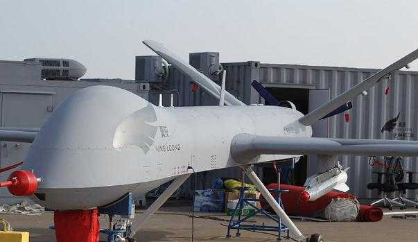 Bầu trời nào cho máy bay không người lái Trung Quốc?