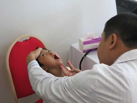 Bệnh viện Vinmec: Phẫu thuật nụ cười cho trẻ em