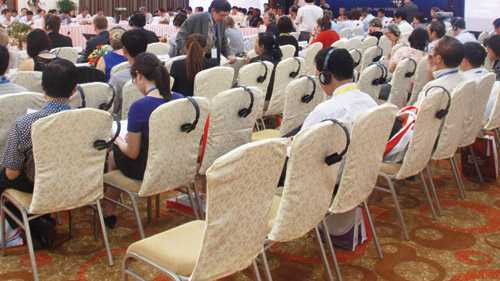 công chức ăn cắp giờ công