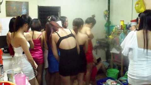 hớt tóc, kích dục, nhân viên nữ, massage, Bình Thạnh