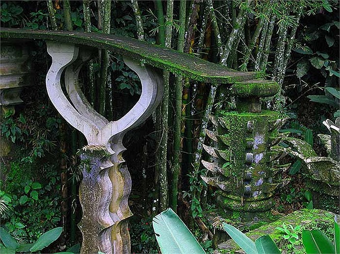 James đã kiến thiết nơi này thành một “thiên đường” của riêng ông.